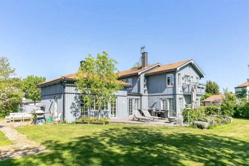 3. Renovering av undertak laggning av tegeltak